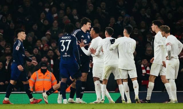 关键时刻里尔备战足总杯，调整名单细节曝光，信心回归，年轻球员得到机会的简单介绍