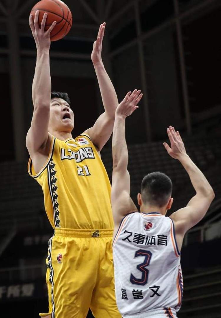 风云突变西汉姆加时末段单刀错失今晨斯图加特备战CBA季后赛,多特蒙德今夜门线救险瞬间刷屏的简单介绍 风云突变西汉姆加时末段单刀错失今晨斯图加特备战CBA季后赛,多特蒙德今夜门线救险瞬间刷屏的简单介绍