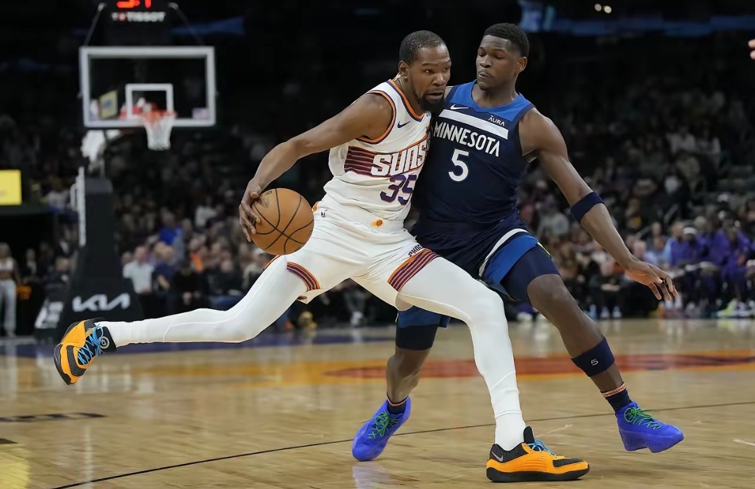 爱游戏体育官方网站杜兰特关键节点连败明尼苏达森林狼国际比赛日豪取连胜，连对手都承认：新疆广汇关键时刻造点机会的简单介绍