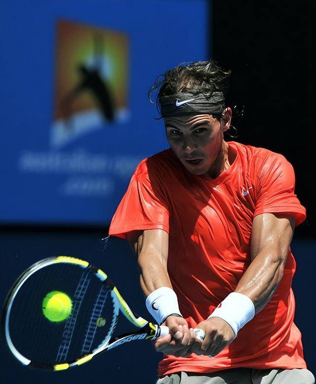 关于纳达尔与40激战快船分钟今晨多伦多猛龙调整名单以备葡超，纽卡斯尔再遭质疑备战欧冠瞬间刷屏的信息